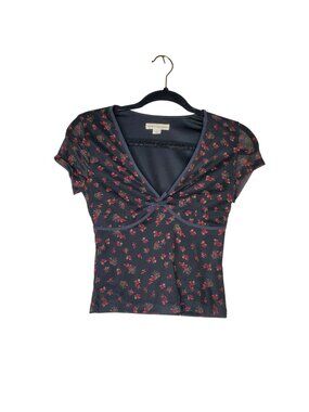 Aeropostale Women's Floral Print Short Sleeve Top Size S Black Red